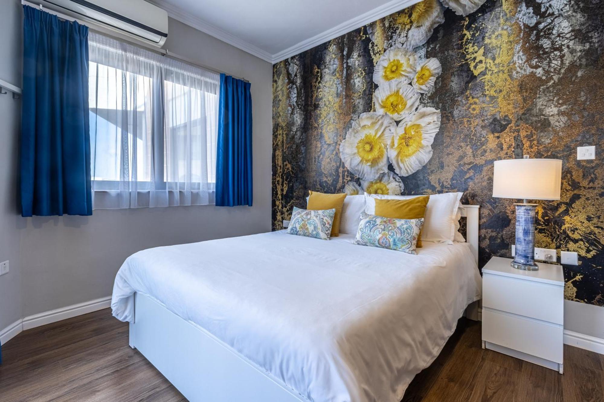 Park Lane Boutique Hotel 4*