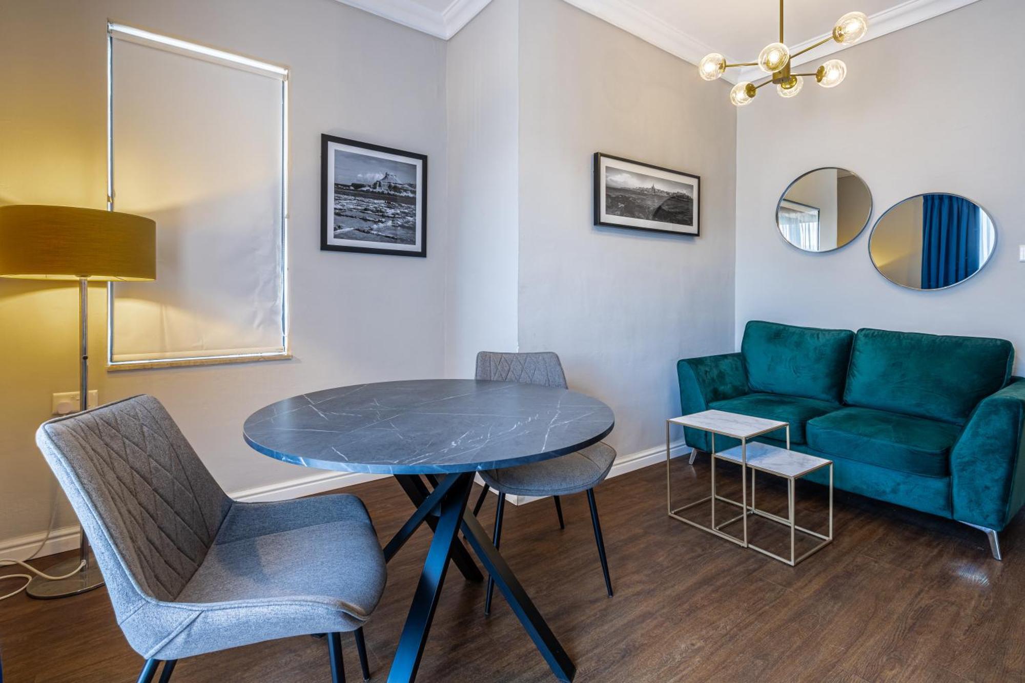 Park Lane Boutique 4*