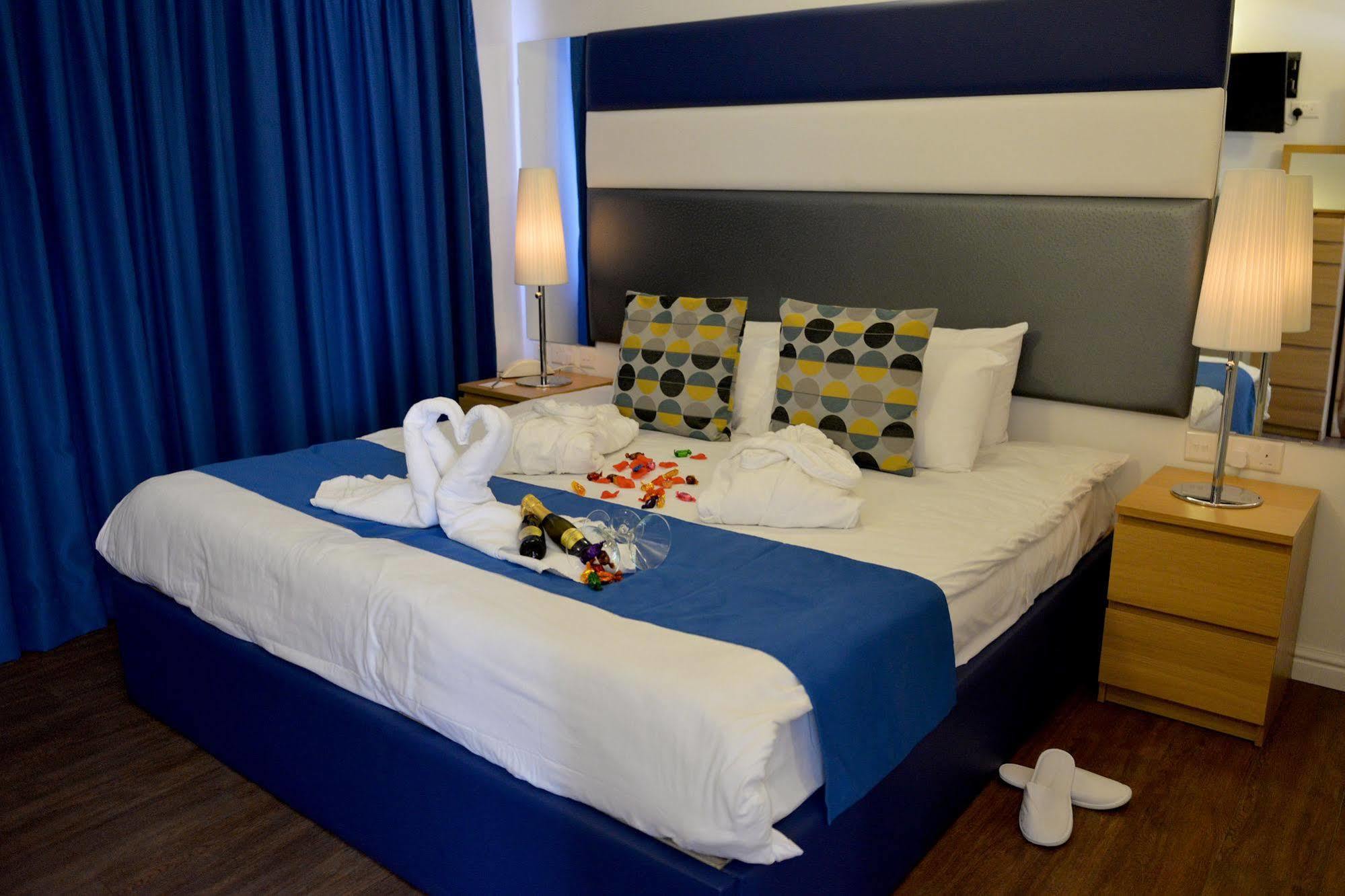 Park Lane Boutique 4*